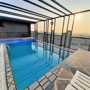 Suvin Residency With Rooftop Swimming Pool Hotel