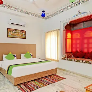 Treebo Khakhri Haveli Hotel