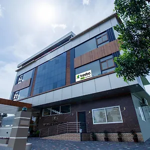 Treebo Amigos Residency Cochin Airport Hotel Kochi