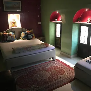 shiva-guest-house.hotels-varanasi.com/