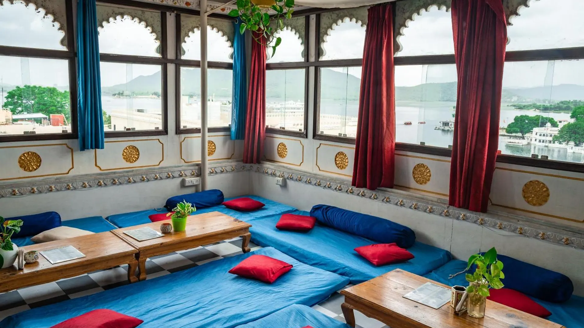 Dreamyard Udaipur Hostel